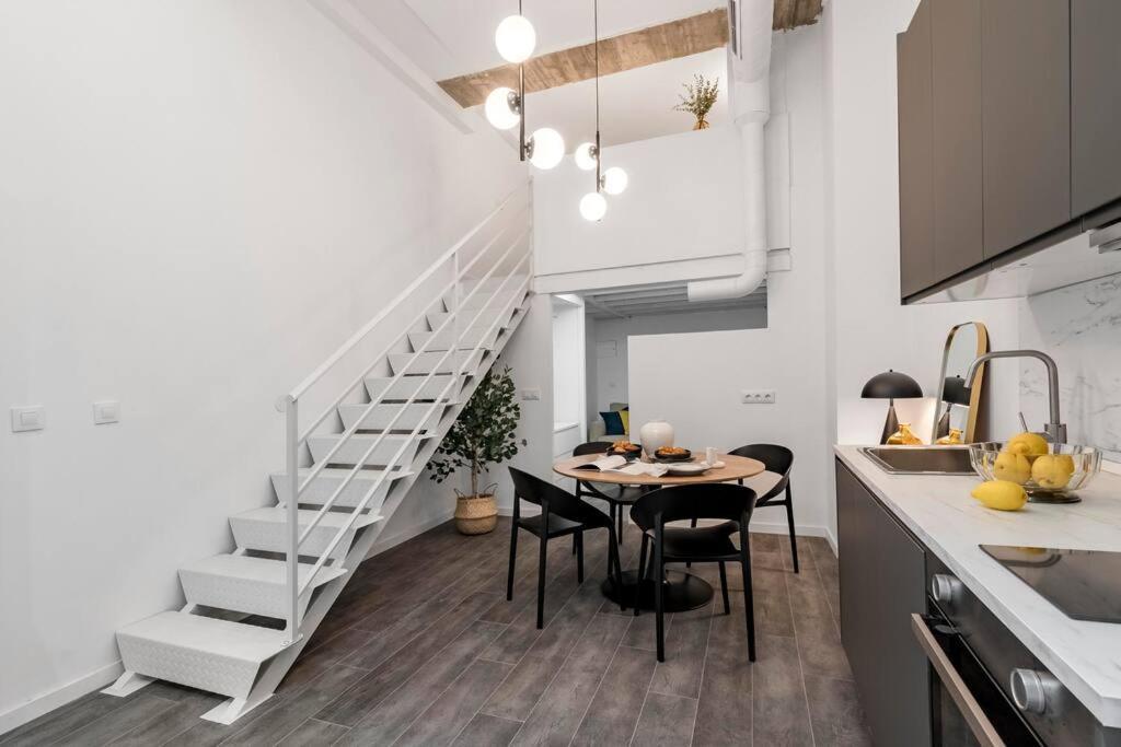Beautiful And Cosy Flat La Latina-Rastro-Der Lägenhet Madrid Exteriör bild